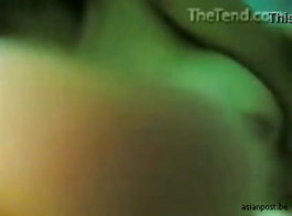 فتاة الصينية رائعتين مارس الجنس على الهواء مباشرة على الكاميرا بينما متحمس للغاية.